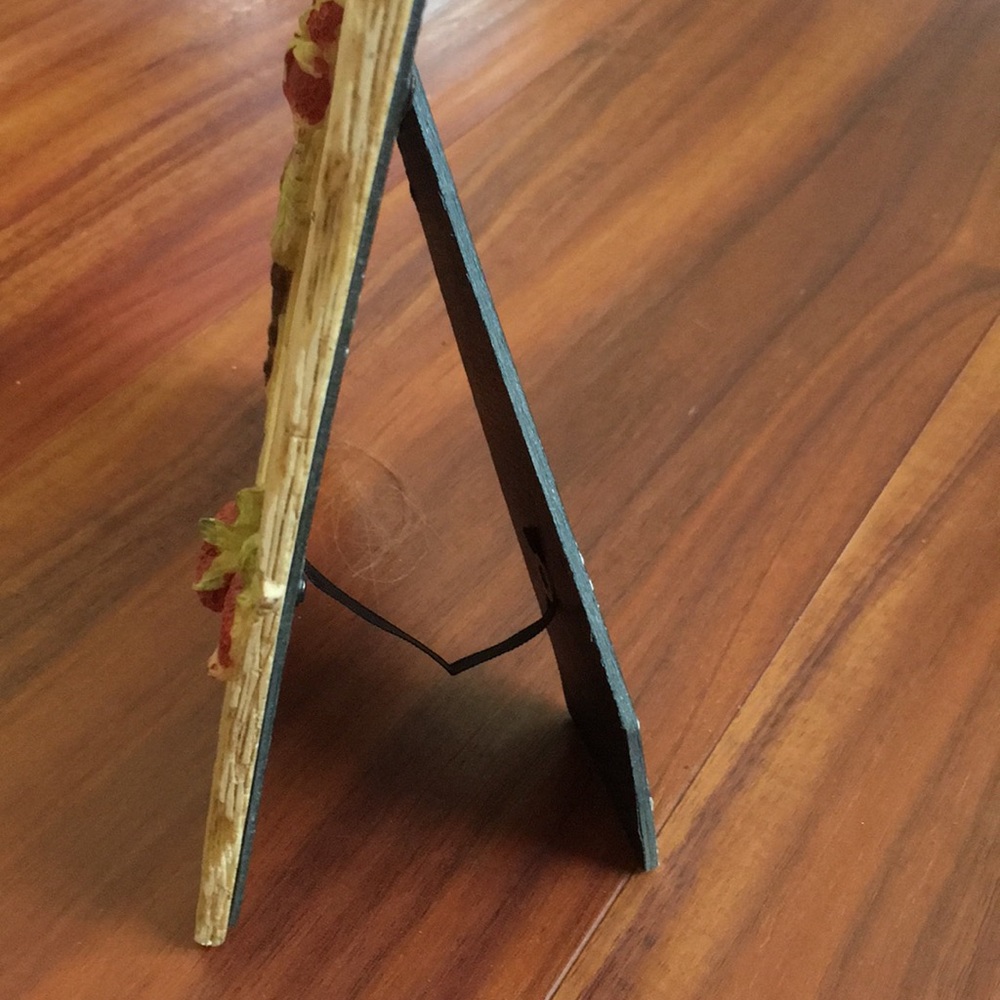 Picture frame - Picture 3 of 4